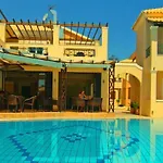 Corfu Palmar 아파트호텔 3*